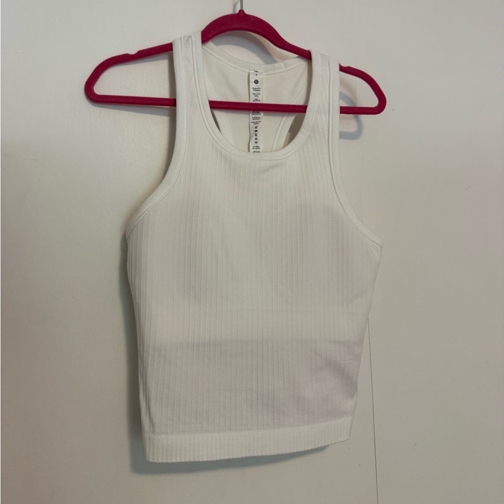NWOT Lululemon tank top size 4